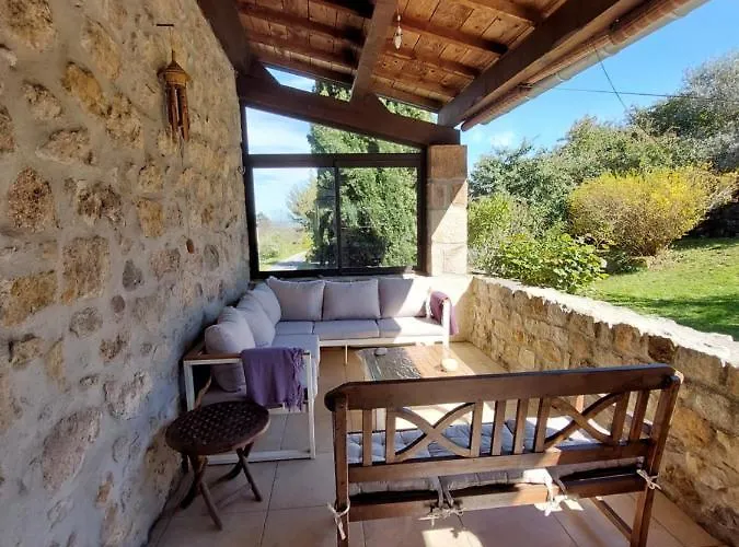 Maison De Sao En Pierres * Lablachère