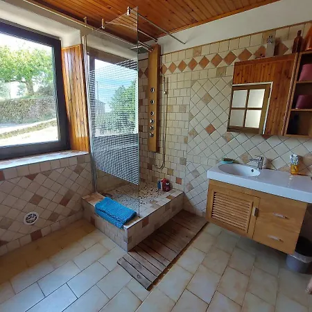 Maison De Sao En Pierres Holiday home
